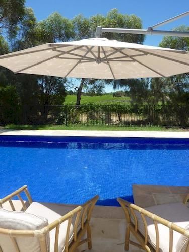 Amande Bed And Breakfast Mclaren Vale Bagian luar foto