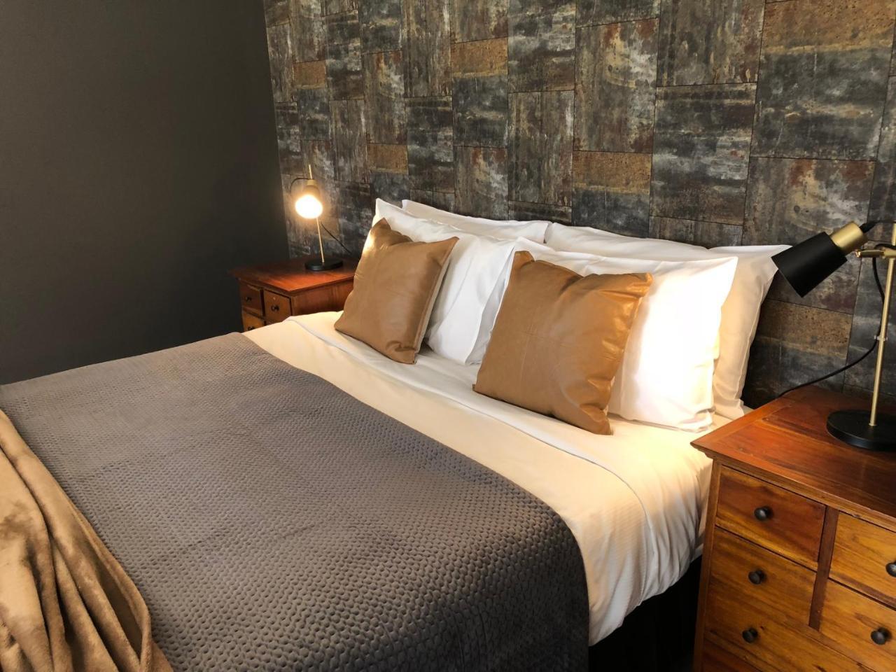 Amande Bed And Breakfast Mclaren Vale Bagian luar foto