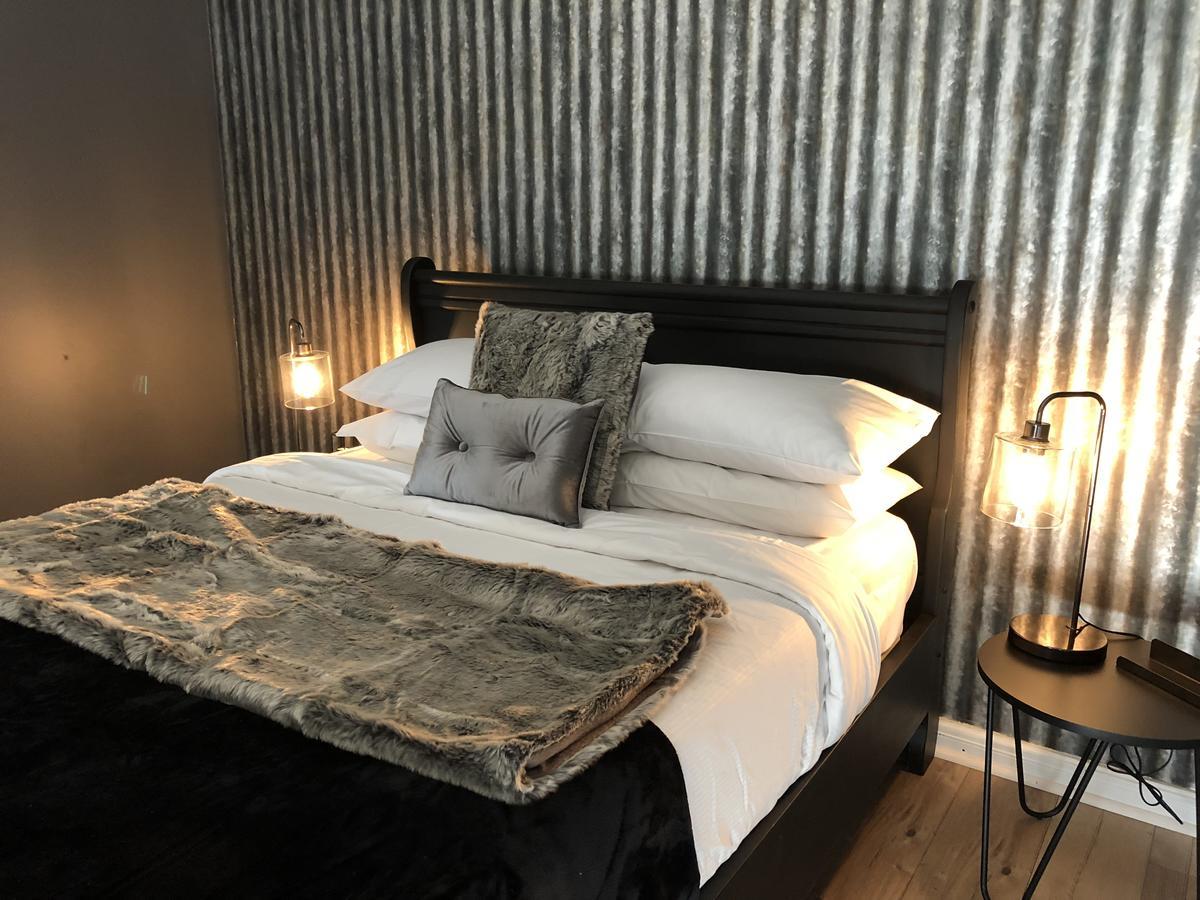 Amande Bed And Breakfast Mclaren Vale Bagian luar foto